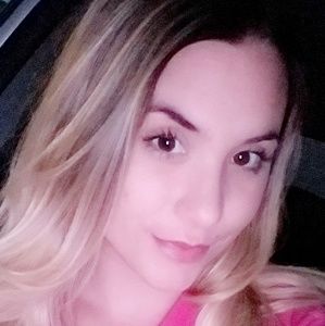 Meet your Posher, Lindsey